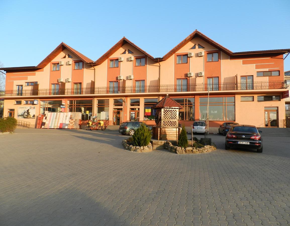 Hotel Condor Oravita Ngoại thất bức ảnh