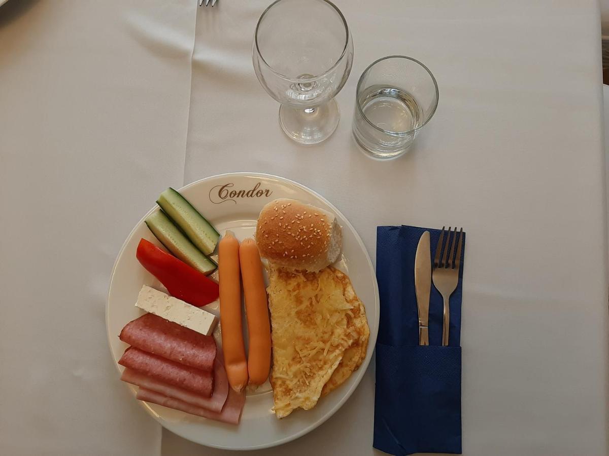 Hotel Condor Oravita Ngoại thất bức ảnh